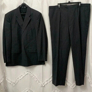 Men's Joseph & Feiss Gray Pin Striped Suit Size  42 EUC